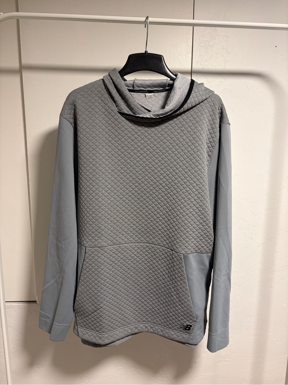 New Balance Men's Quilted Light Gray Crewneck Hoodie